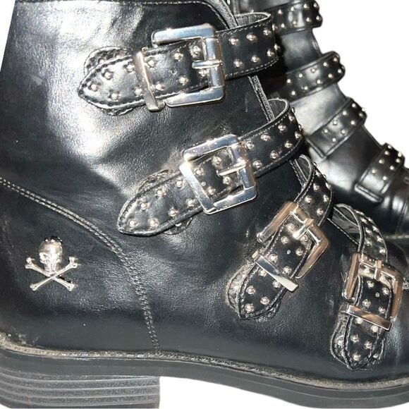Madden studleyy studio black studded leather buckle boots re vamped!! - Picture 2 of 7